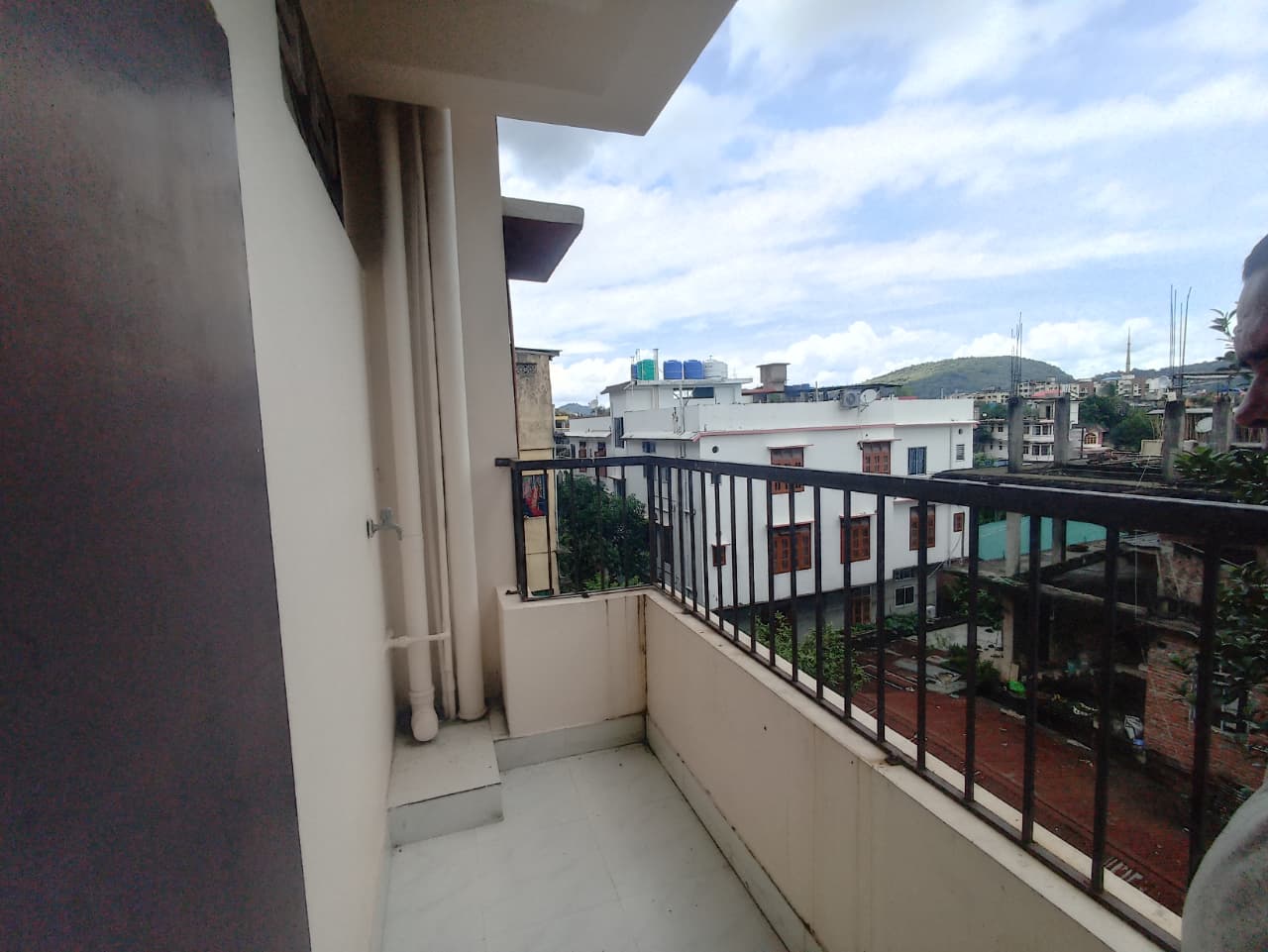 Unfurnished 2bhk in Hatigaon, Guwahati, Assam, India for Rent